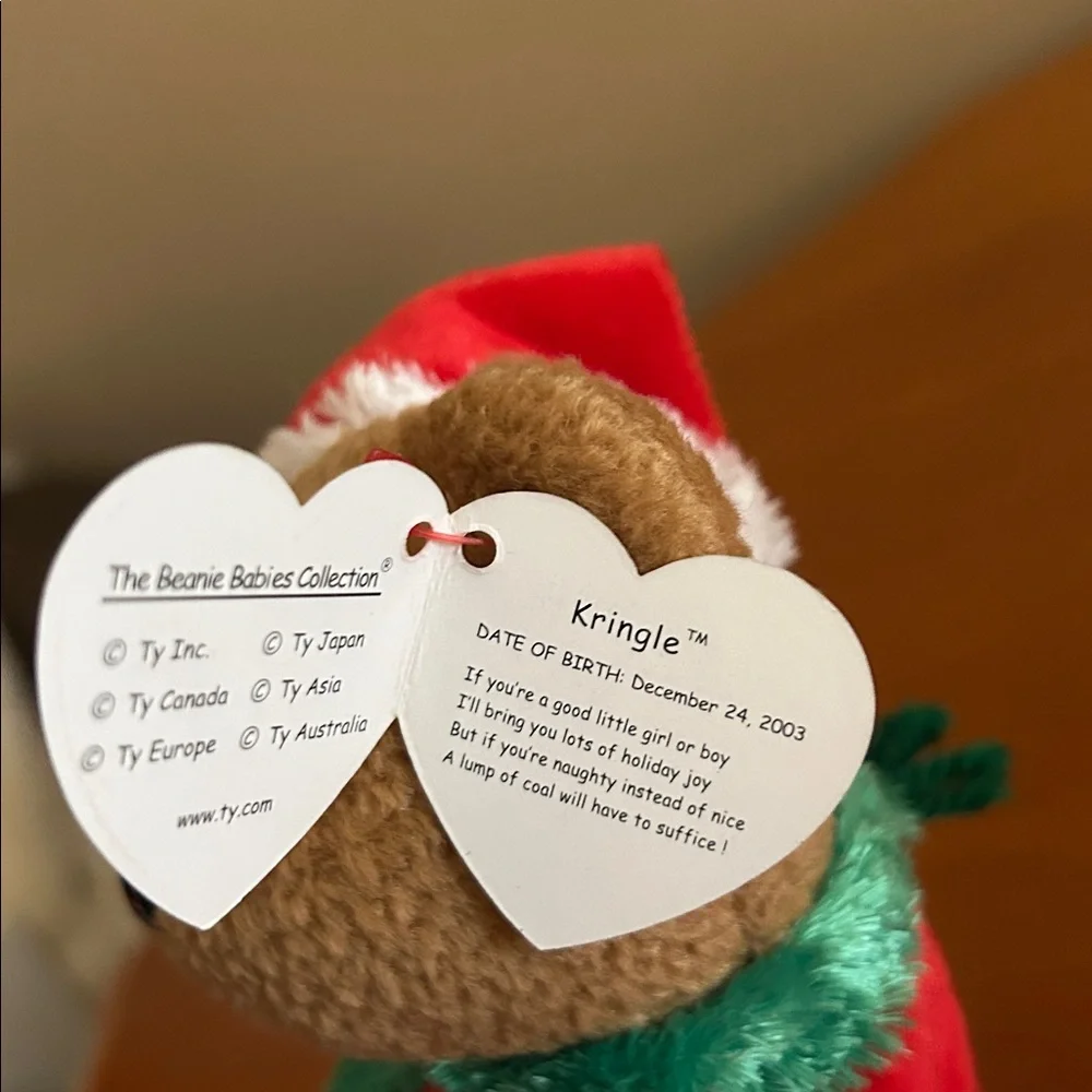 Ty Beanie Babies Kringle Bear in Red and Green
